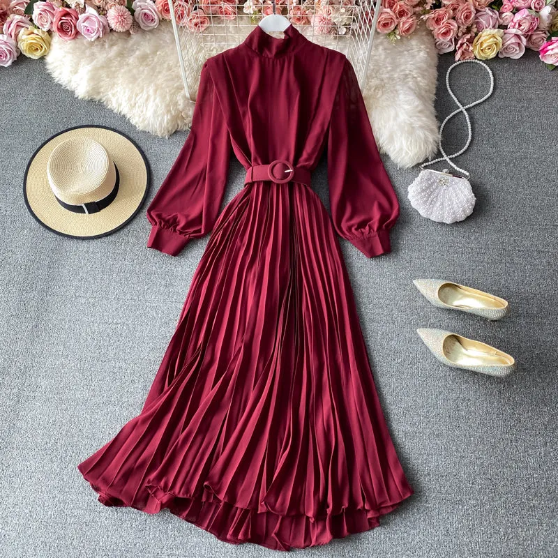 Elegant Lantern Sleeve Dress