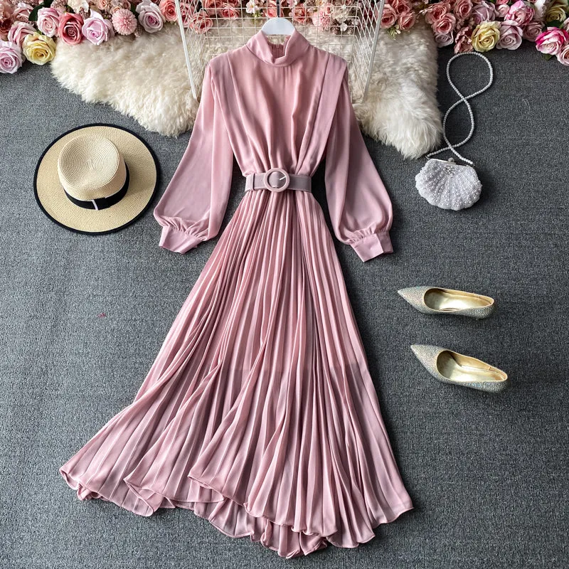 Elegant Lantern Sleeve Dress