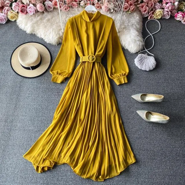 Elegant Lantern Sleeve Dress