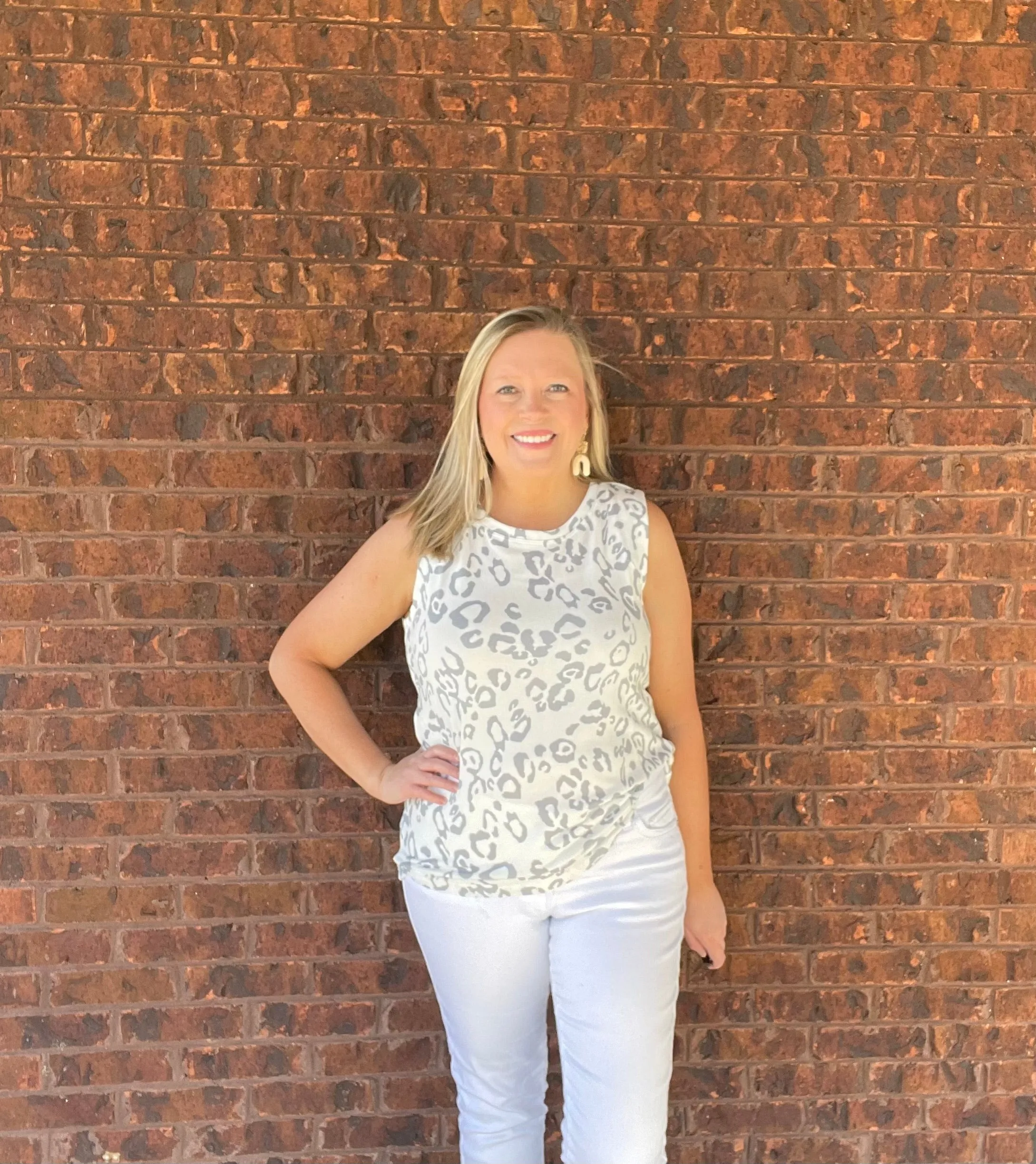 Gray Leopard Print Crew Neck Tank Top