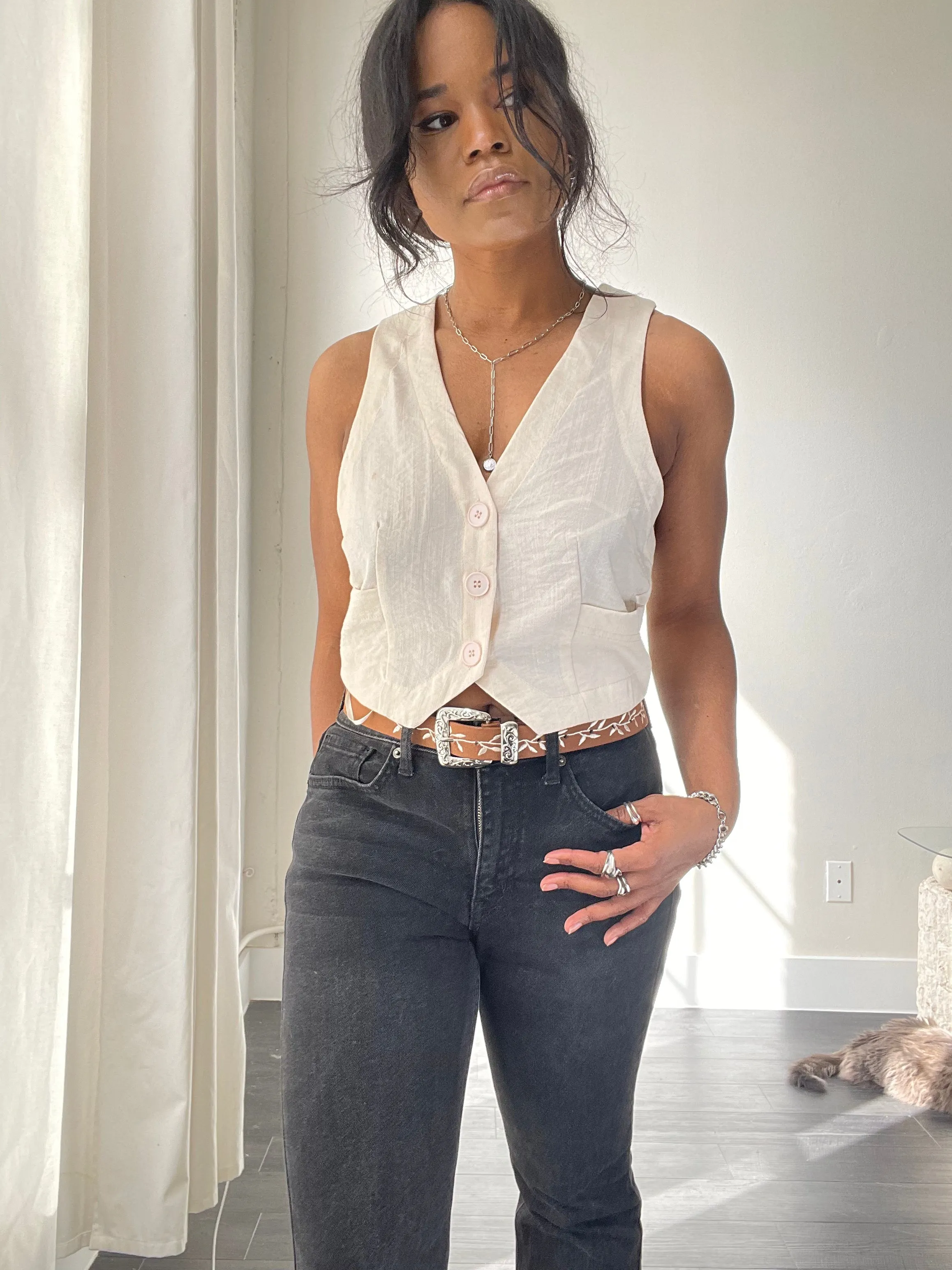 Lily Open Back Tie Pocket Vest In Natural