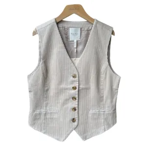 Linka Waistcoat in French Oak