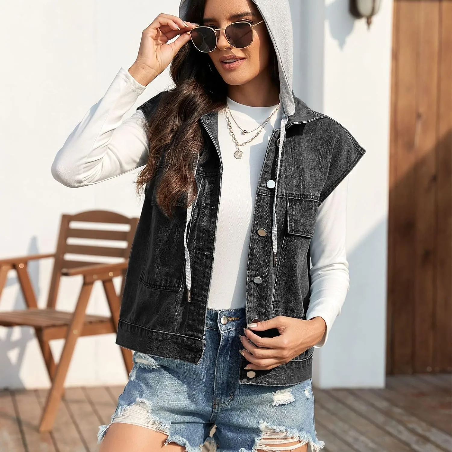 Lu's Chic Women's Hooded Denim Jacket Vest Sleeveless Loose Casual Fashion Button Down Jean Jackets w/Detachable Hood