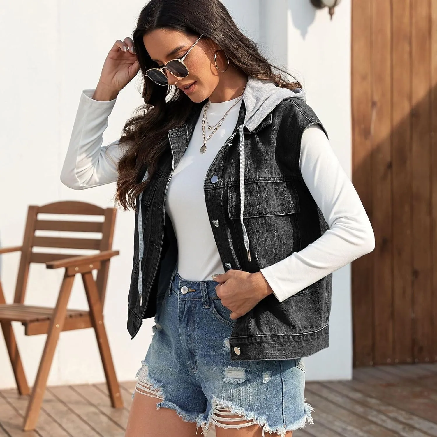 Lu's Chic Women's Hooded Denim Jacket Vest Sleeveless Loose Casual Fashion Button Down Jean Jackets w/Detachable Hood