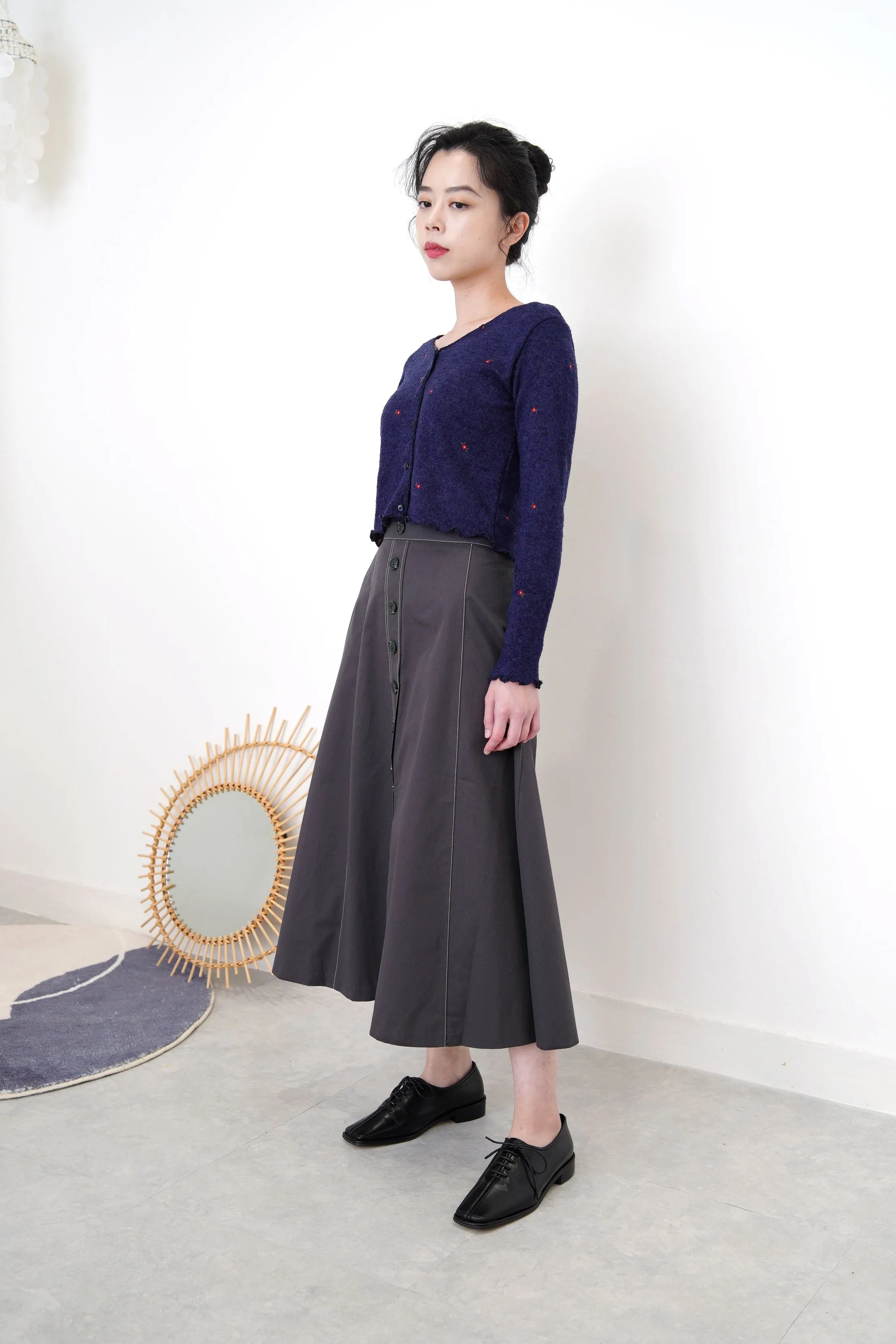 Navy cardigan w/ floral embroidery