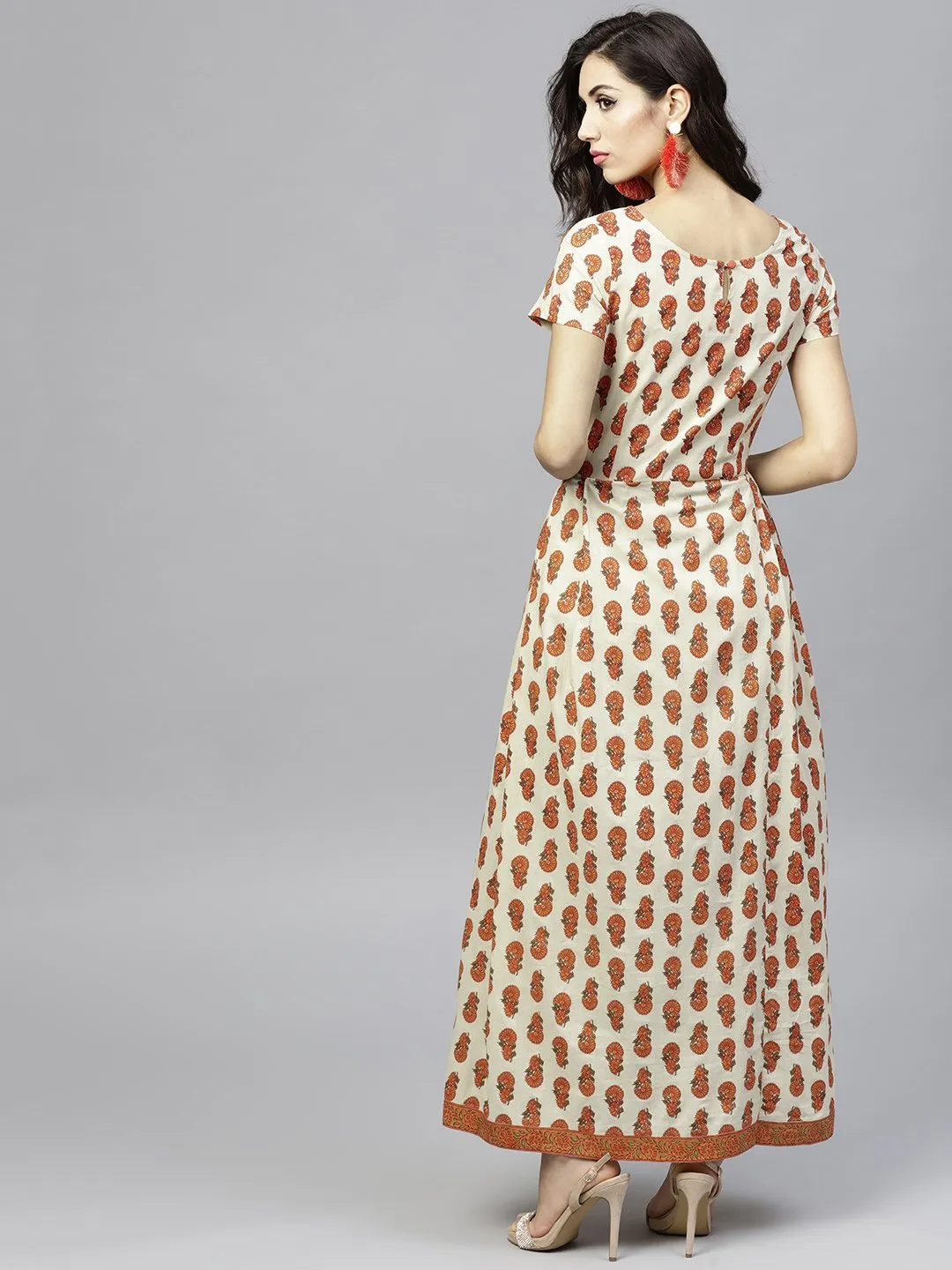 Off White Printed Maxi Dress With Round Neck And Half Sleeves