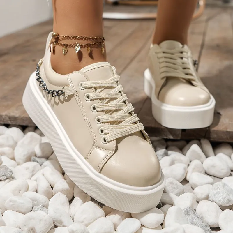 Oshy Lyn - Sleek Leather Sneaker