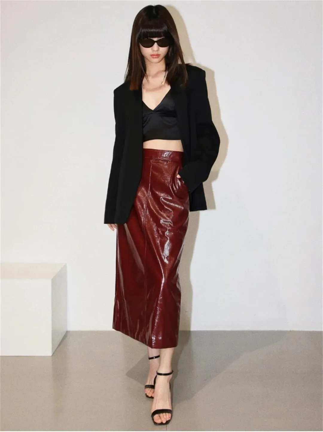 Women's Shiny Reflective Patent Pu Leather Midi Pencil Skirt Solid High Waist Long Skirt
